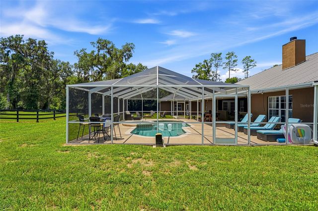4 MIDDLEGROUND ROAD, Ocala, FL 34482