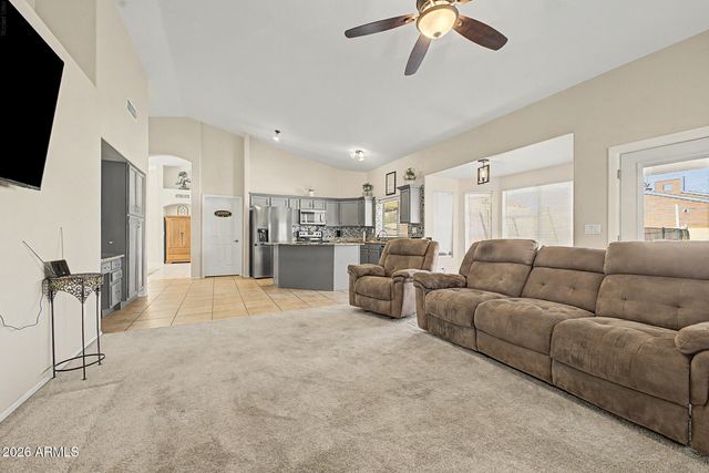 10910 W ASHBROOK Place, Avondale, AZ 85392