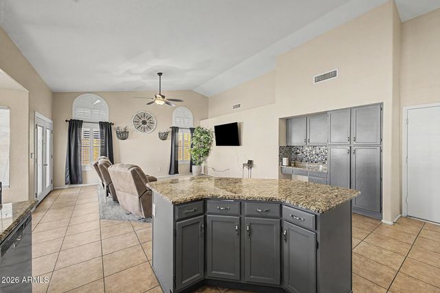 10910 W ASHBROOK Place, Avondale, AZ 85392