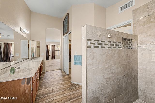 10910 W ASHBROOK Place, Avondale, AZ 85392