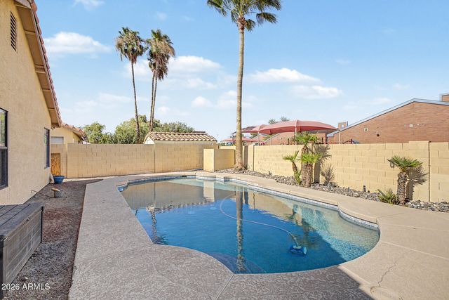 10910 W ASHBROOK Place, Avondale, AZ 85392