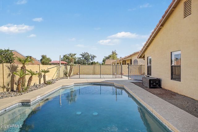 10910 W ASHBROOK Place, Avondale, AZ 85392