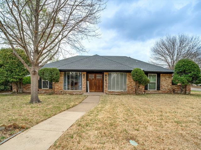 611 Thoreau Lane, Allen, TX 75002