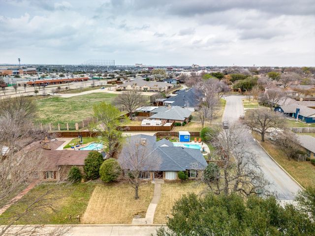 611 Thoreau Lane, Allen, TX 75002