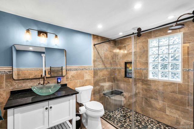 8 Ocean Avenue, Hampton Bays, NY 11946