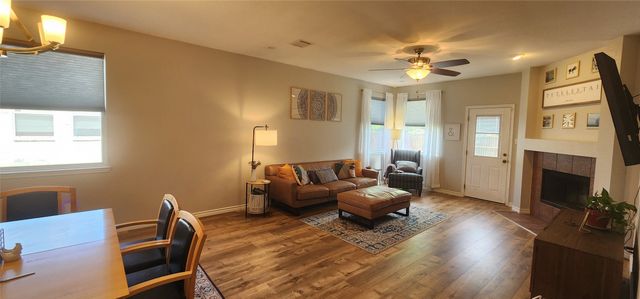 7705 Serenity Way, Denton, TX 76210