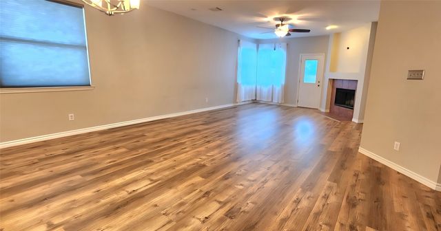 7705 Serenity Way, Denton, TX 76210