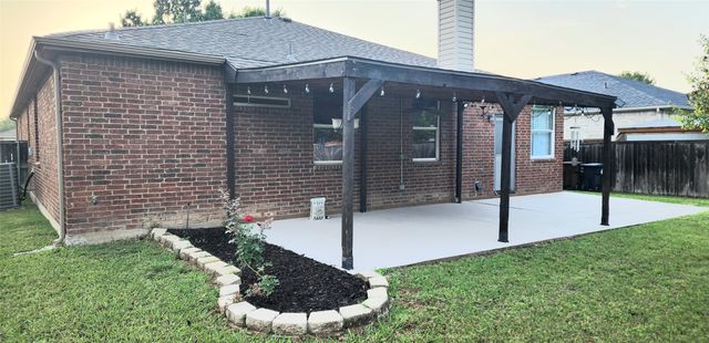 7705 Serenity Way, Denton, TX 76210