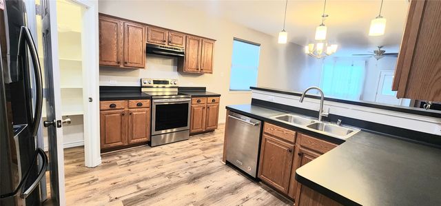 7705 Serenity Way, Denton, TX 76210