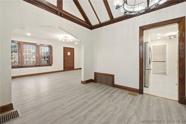 204 Rosewood Drive, Clarksville, IN 47129