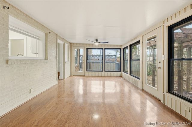 204 Rosewood Drive, Clarksville, IN 47129