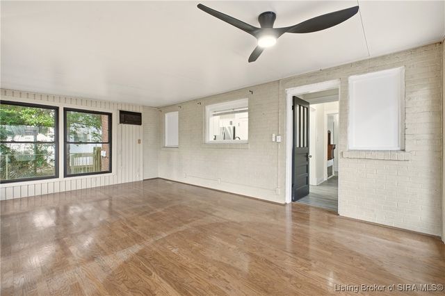 204 Rosewood Drive, Clarksville, IN 47129