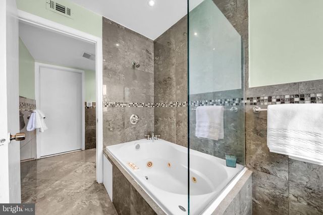 130 CLUB HOUSE DR, Willingboro, NJ 08046