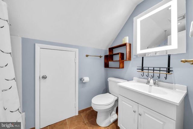 130 CLUB HOUSE DR, Willingboro, NJ 08046