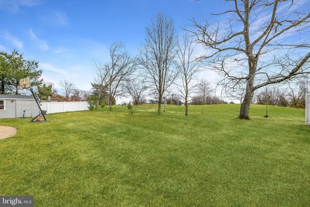 130 CLUB HOUSE DR, Willingboro, NJ 08046