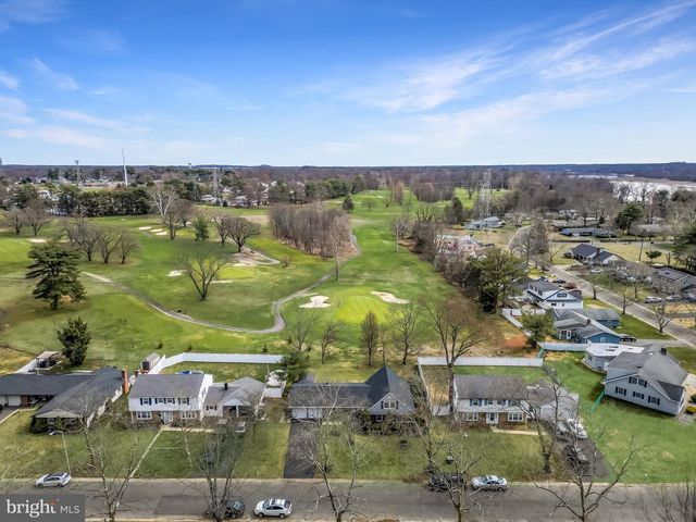 130 CLUB HOUSE DR, Willingboro, NJ 08046