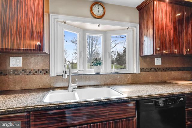 130 CLUB HOUSE DR, Willingboro, NJ 08046