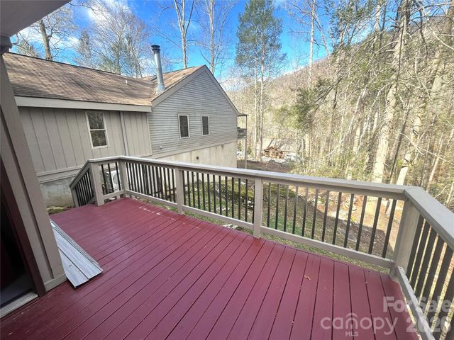 111 Buckeye Road, Lake Lure, NC 28746