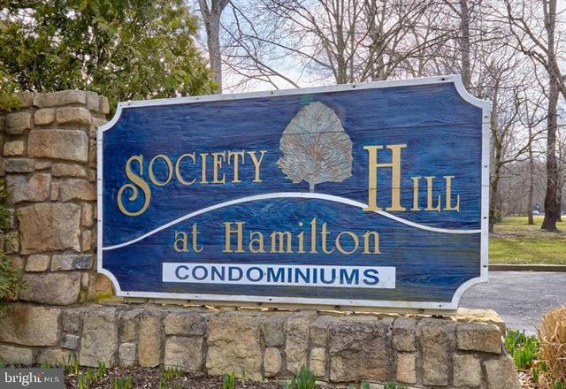 61 ASPEN CT, Hamilton, NJ 08619