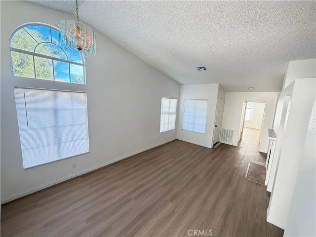 466 Granite View, Perris, CA 92571