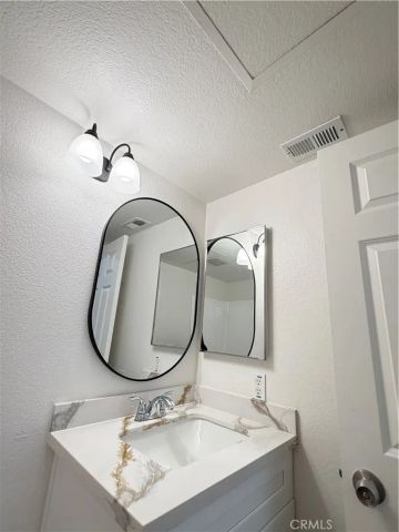 466 Granite View, Perris, CA 92571