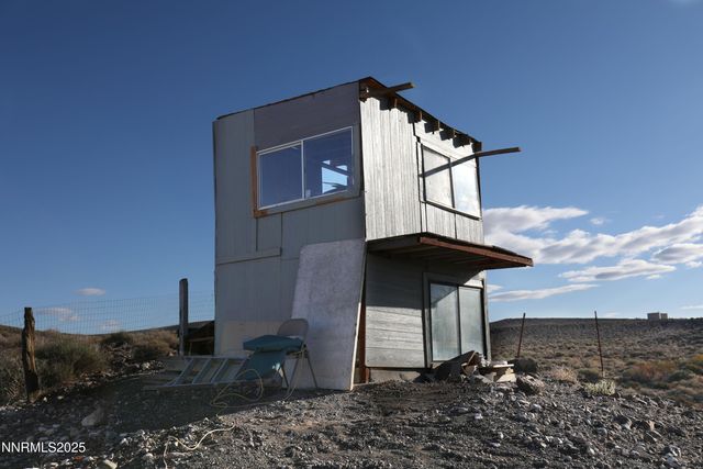 7990 Cheyenne Trail, Stagecoach, NV 89429