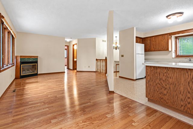 6933 Magda Drive, Maple Grove, MN 55369