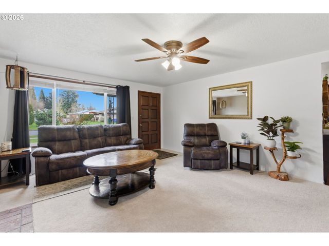 6505 Se 43RD Ave, Portland, OR 97206