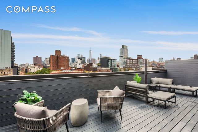 101 E 2nd St Apt 3C, New York City, NY 10009