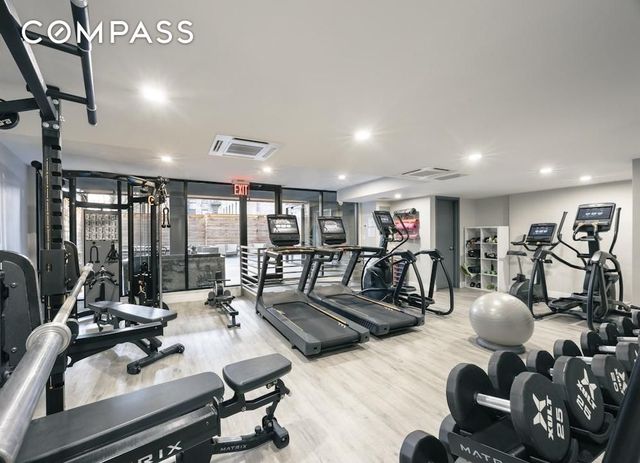 101 E 2nd St Apt 3C, New York City, NY 10009