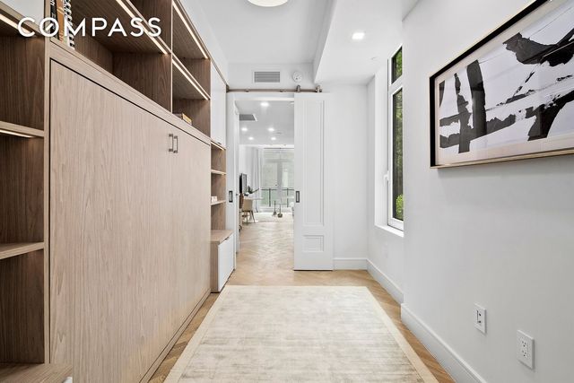 101 E 2nd St Apt 3C, New York City, NY 10009