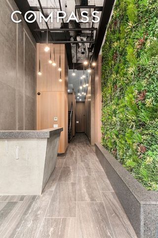 101 E 2nd St Apt 3C, New York City, NY 10009