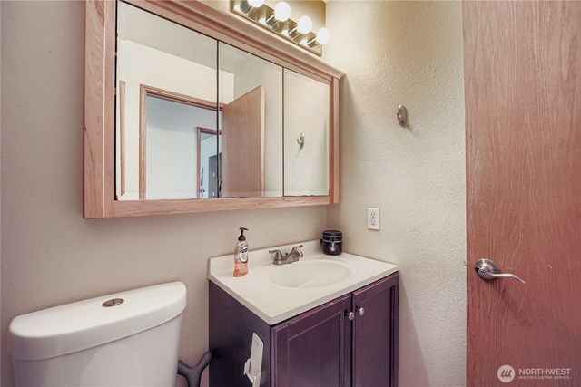 17217 92nd Avenue E, Puyallup, WA 98375