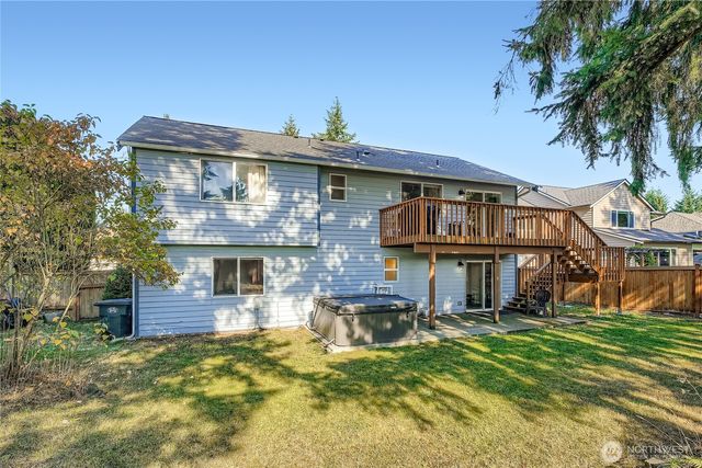 17217 92nd Avenue E, Puyallup, WA 98375