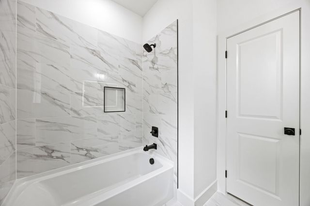 402 S Humphrey Avenue, Kerens, TX 75144