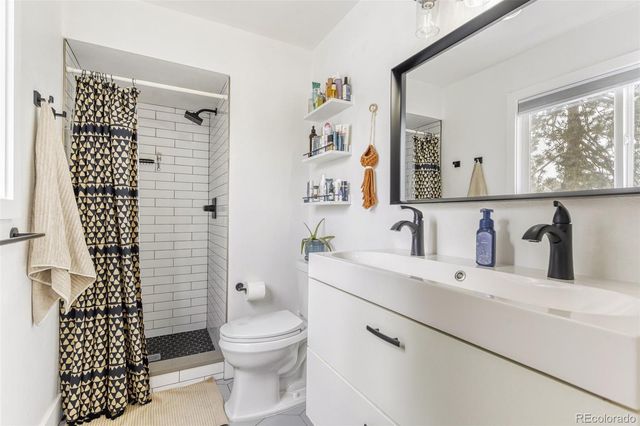 6063 W Indore Place, Littleton, CO 80128