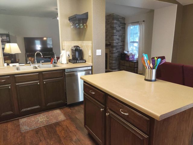 6400 Ken Caryl DR, Austin, TX 78747