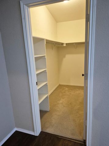 6400 Ken Caryl DR, Austin, TX 78747