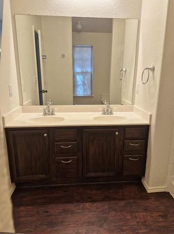 6400 Ken Caryl DR, Austin, TX 78747
