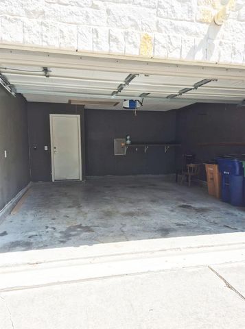 6400 Ken Caryl DR, Austin, TX 78747
