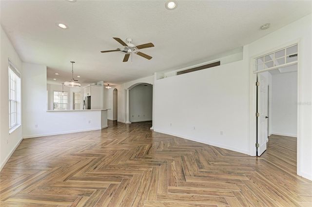 5047 LAKESCENE PLACE, Sarasota, FL 34243