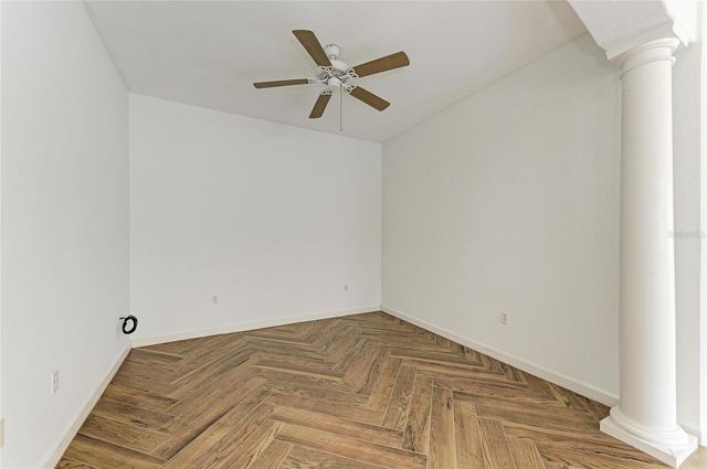 5047 LAKESCENE PLACE, Sarasota, FL 34243
