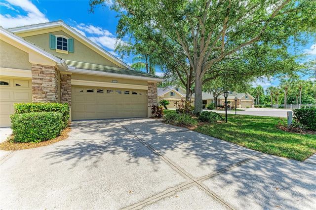 5047 LAKESCENE PLACE, Sarasota, FL 34243