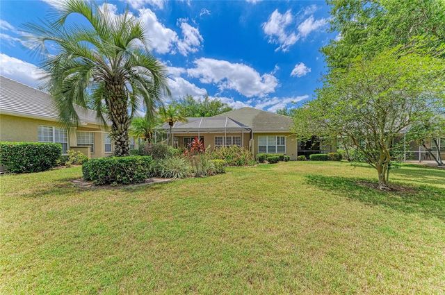 5047 LAKESCENE PLACE, Sarasota, FL 34243