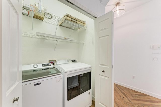 5047 LAKESCENE PLACE, Sarasota, FL 34243