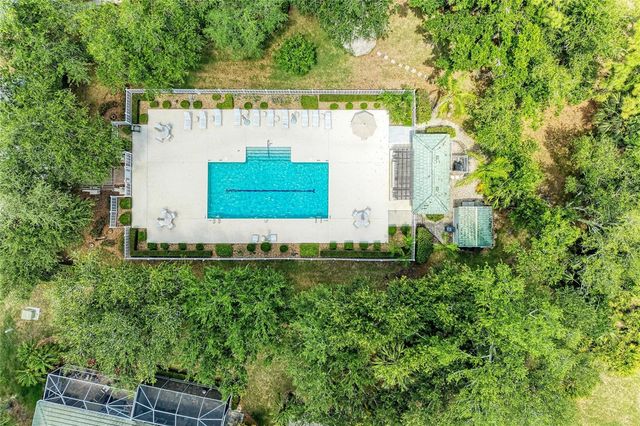 5047 LAKESCENE PLACE, Sarasota, FL 34243