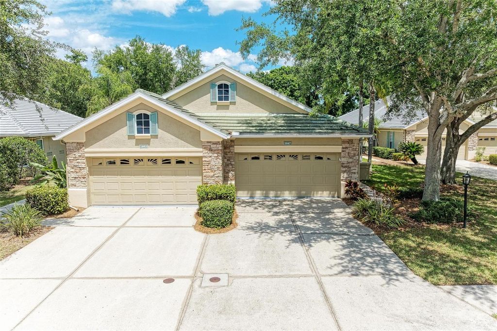 5047 LAKESCENE PLACE, Sarasota, FL 34243