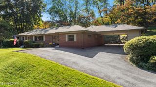 4920 Shady Dell Tr, Knoxville, TN 37914