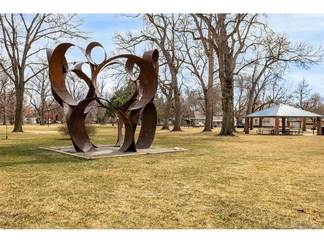 1739 Collyer St, Longmont, CO 80501