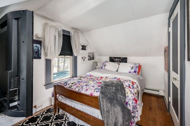 69 Chestnut Hill Road, Rochester, NH 03867